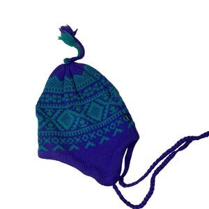 Vintage 80’s/90’s Smiley Nordic Beanie Wool Winter Hat.